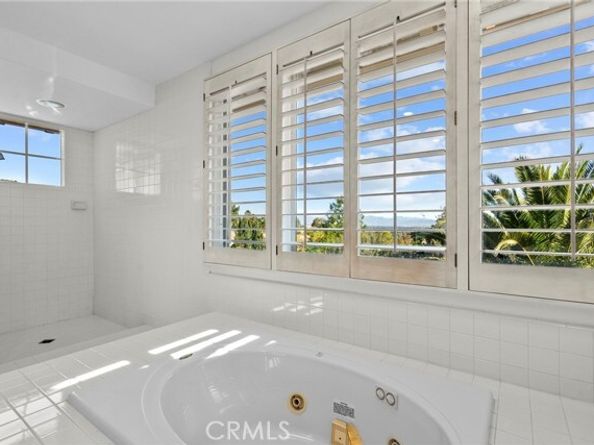 7630 Carmenita, West Hills (los Angeles) CA 91304