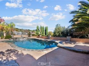 7630 Carmenita, West Hills (los Angeles) CA 91304