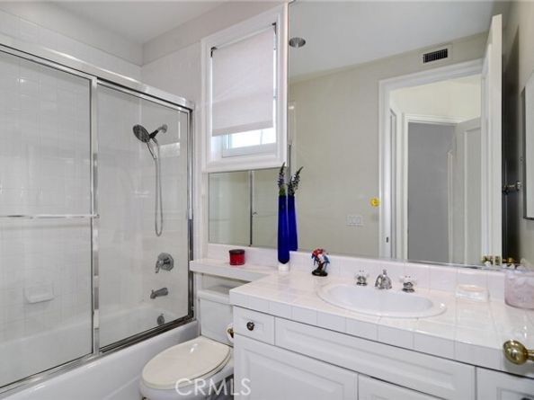 19134 Briarfield Way, Tarzana (los Angeles) CA 91356