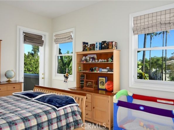 19134 Briarfield Way, Tarzana (los Angeles) CA 91356