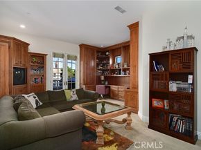 19134 Briarfield Way, Tarzana (los Angeles) CA 91356