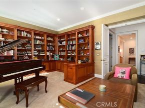 19134 Briarfield Way, Tarzana (los Angeles) CA 91356