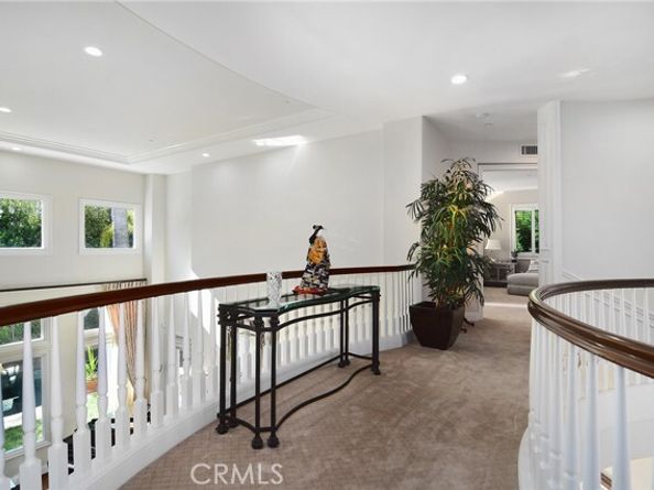 19134 Briarfield Way, Tarzana (los Angeles) CA 91356