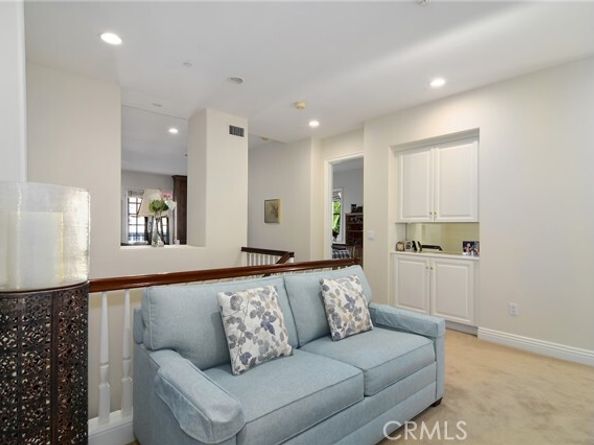 19134 Briarfield Way, Tarzana (los Angeles) CA 91356