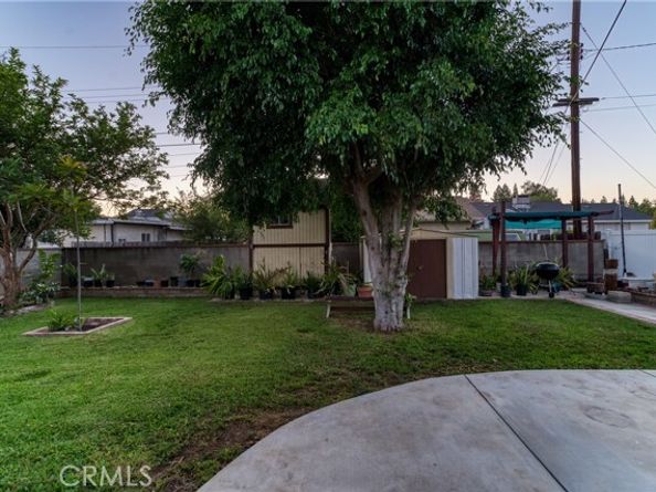 10049 Langdon, San Fernando CA 91345