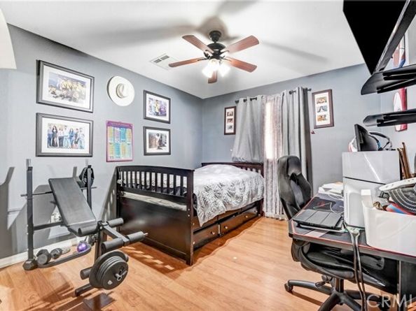 13250 Mercer Street, Pacoima (los Angeles) CA 91331