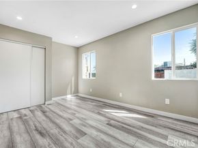 13250 Mercer Street, Pacoima (los Angeles) CA 91331