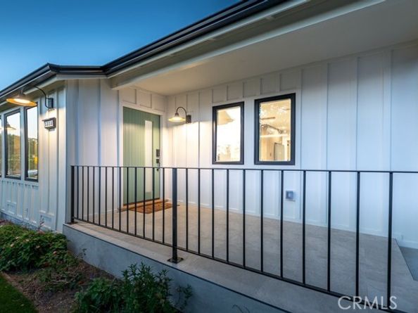 5808 Irvine Avenue, North Hollywood (los Angeles) CA 91601