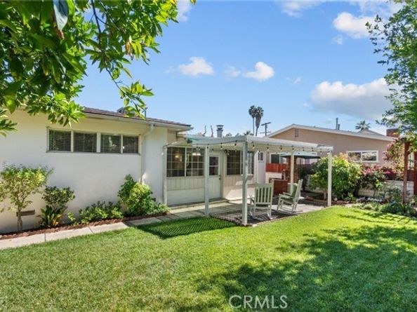 6047 Shadyglade, Los Angeles CA 91606