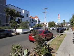 1108 N Kenmore Avenue, Los Angeles CA 90029