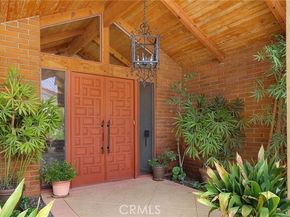 3951 Vanalden Avenue, Tarzana (los Angeles) CA 91356