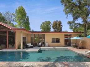 3951 Vanalden Avenue, Tarzana (los Angeles) CA 91356