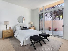 3951 Vanalden Avenue, Tarzana (los Angeles) CA 91356