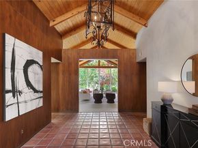 3951 Vanalden Avenue, Tarzana (los Angeles) CA 91356