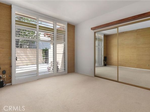 3951 Vanalden Avenue, Tarzana (los Angeles) CA 91356