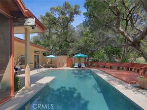 3951 Vanalden Avenue, Tarzana (los Angeles) CA 91356