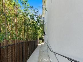 4330 Alhama, Woodland Hills (los Angeles) CA 91364