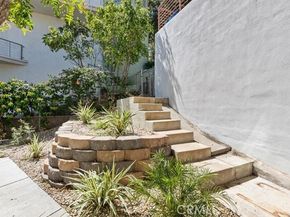 4330 Alhama, Woodland Hills (los Angeles) CA 91364