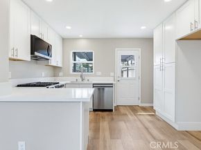 5016 W 116, Hawthorne CA 90250