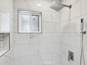 5016 W 116, Hawthorne CA 90250