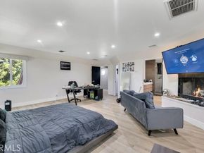 10122 Jovita Avenue, Chatsworth (los Angeles) CA 91311