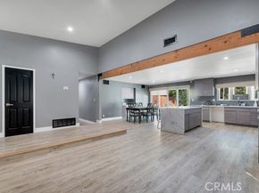 10122 Jovita Avenue, Chatsworth (los Angeles) CA 91311