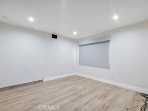 10122 Jovita Avenue, Chatsworth (los Angeles) CA 91311