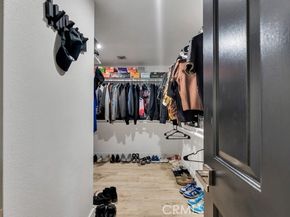 10122 Jovita Avenue, Chatsworth (los Angeles) CA 91311