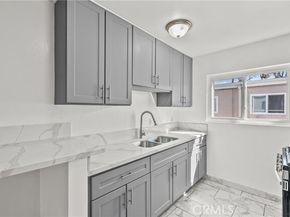 7137 Coldwater Canyon Avenue 10, North Hollywood (los Angeles) CA 91605