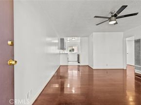 7137 Coldwater Canyon Avenue 10, North Hollywood (los Angeles) CA 91605