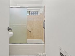 7137 Coldwater Canyon Avenue 10, North Hollywood (los Angeles) CA 91605