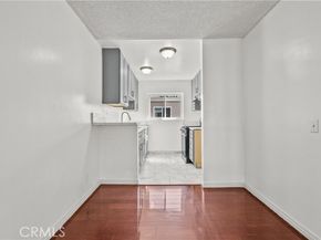 7137 Coldwater Canyon Avenue 10, North Hollywood (los Angeles) CA 91605