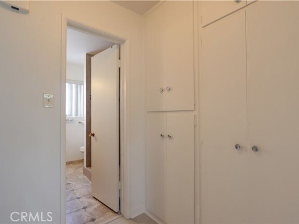 801 E 1st Street 17, Long Beach CA 90802