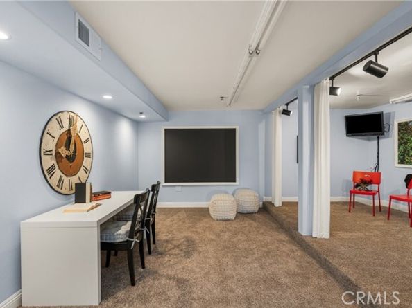 12272 Media Panorama, Tustin CA 92705
