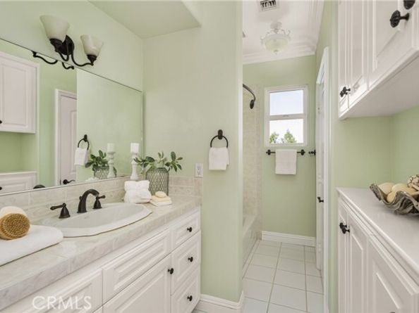 12272 Media Panorama, Tustin CA 92705