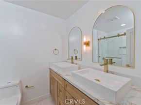 18611 Lassen, Northridge (los Angeles) CA 91324