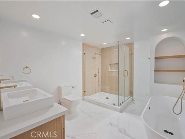 18611 Lassen, Northridge (los Angeles) CA 91324