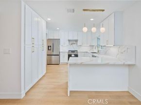 18611 Lassen, Northridge (los Angeles) CA 91324