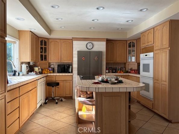 715 N Lariat, Long Beach CA 90815