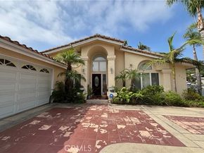 715 N Lariat, Long Beach CA 90815