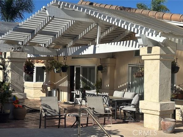 715 N Lariat, Long Beach CA 90815