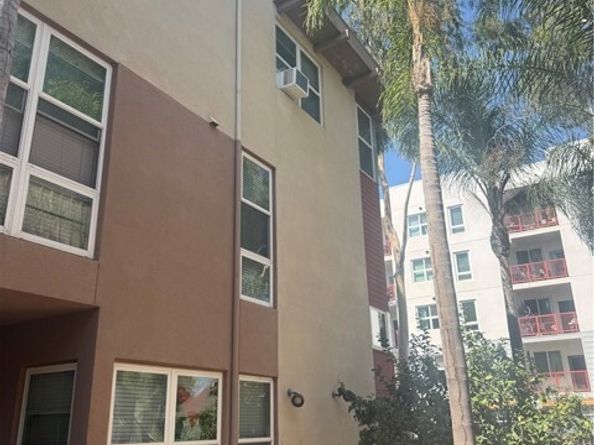 302 E 19th 3, Long Beach CA 90806