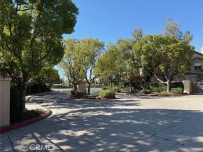 19431 Rue De Valore 14A, Lake Forest (el Toro) CA 92610