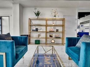 300 E 4th Street, Long Beach CA 90802