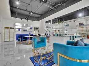 300 E 4th Street, Long Beach CA 90802