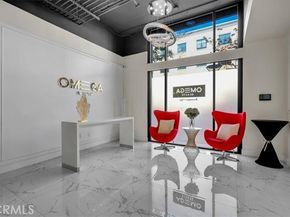 300 E 4th Street, Long Beach CA 90802