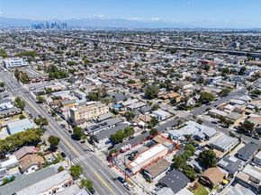 6500 S Hoover, Los Angeles CA 90044