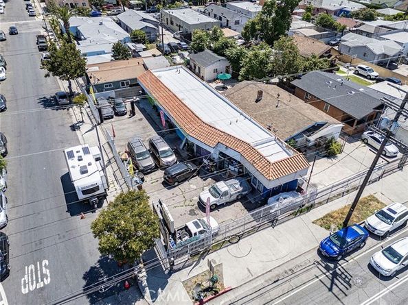 6500 S Hoover, Los Angeles CA 90044