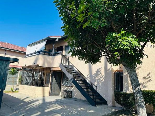 891 w San Ysidro Blvd 9, San Ysidro (san Diego) CA 92173