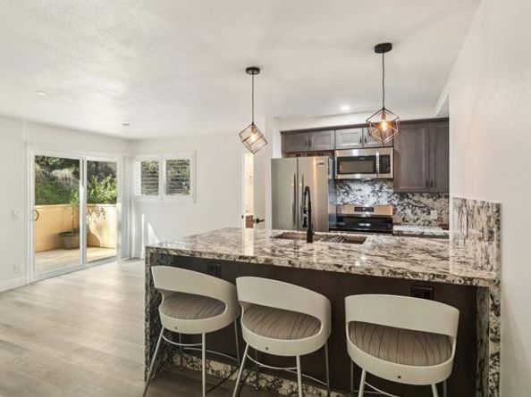 8262 Gilman Drive 1, La Jolla (san Diego) CA 92037